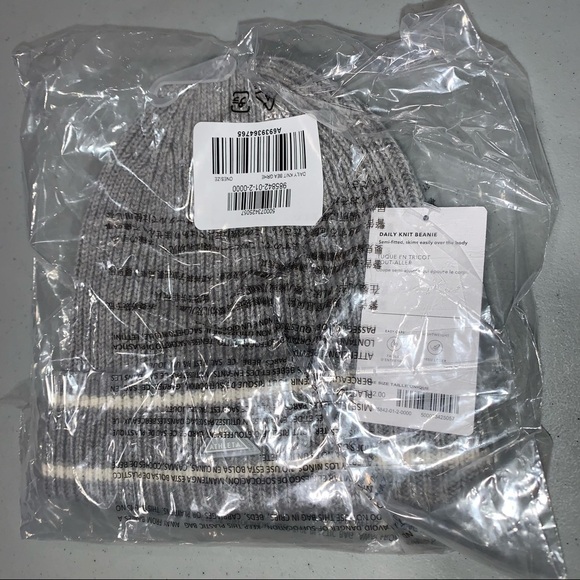Athleta Gray Daily Knit Beanie Hat One Size - Picture 3 of 4